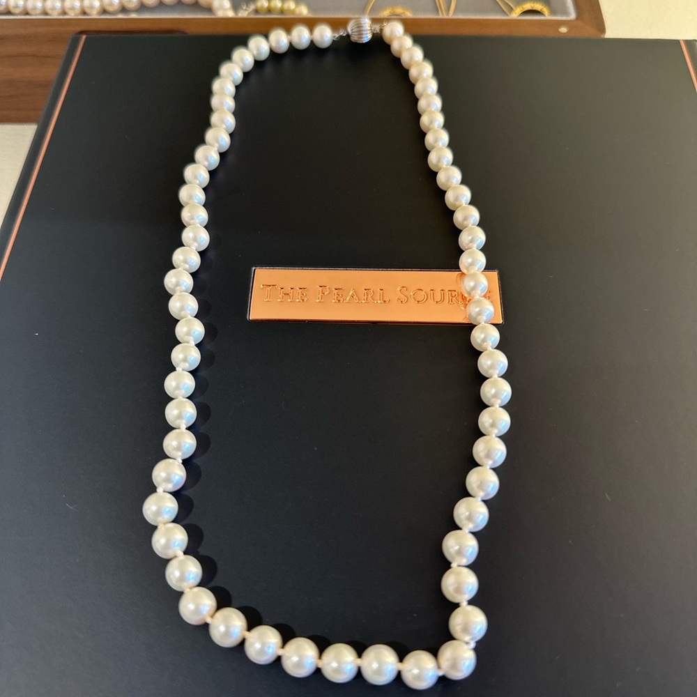 6.5-7.0mm White Freshwater Pearl Necklace - AAAA Quality 18“